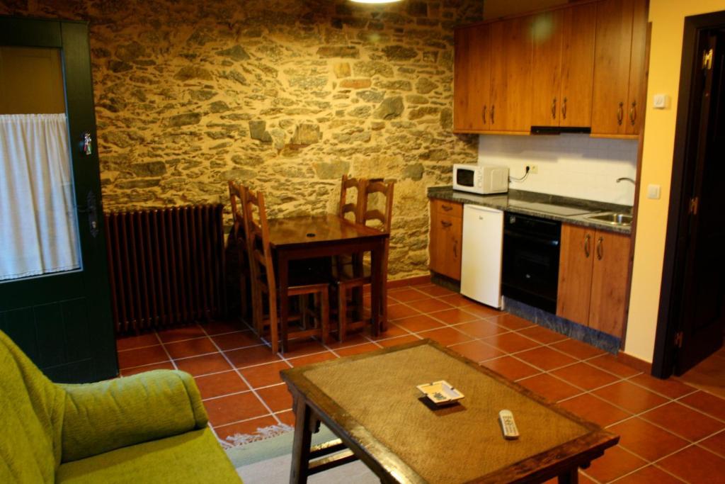 Casa Teillor Guest House Moldes  Rom bilde