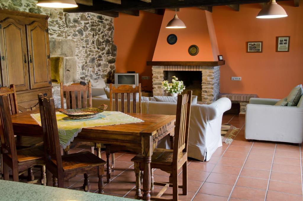 Casa Teillor Guest House Moldes  Rom bilde